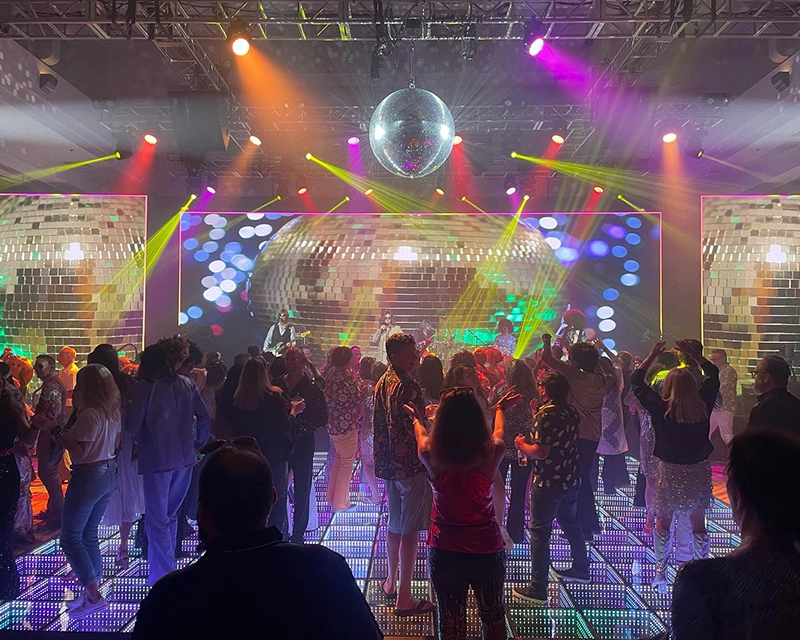 Factory-direct LED dance floors for clubs and bars, manufactured in Guangzhou, China, with colorful lighting effects and modular design.